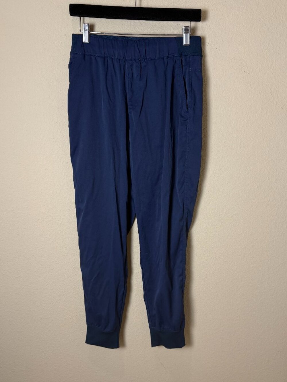 The North Face Women's Navy Blue Joggers Jogger Pants Size Medium